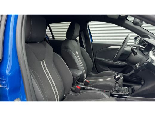 Opel Corsa 1.2 TURBO 100PK GS / NAVI / LEDER / CLIMA / LED / PDC / 16" LMV / CAMERA / KEYLESS !! ActivLease financial lease