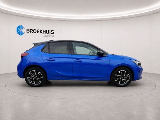 Opel Corsa 1.2 TURBO 100PK GS / NAVI / LEDER / CLIMA / LED / PDC / 16" LMV / CAMERA / KEYLESS !! ActivLease financial lease