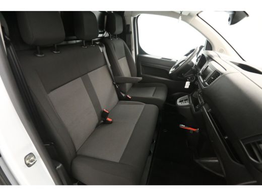 Opel Vivaro-e Peugeot e-Expert 75 kWh L3H1 | Snelladen | SOH 97% | Airco | Cruise | Carplay | 3 Zits | Parkeers... ActivLease financial lease
