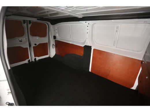 Opel Vivaro-e Peugeot e-Expert 75 kWh L3H1 | Snelladen | SOH 97% | Airco | Cruise | Carplay | 3 Zits | Parkeers... ActivLease financial lease