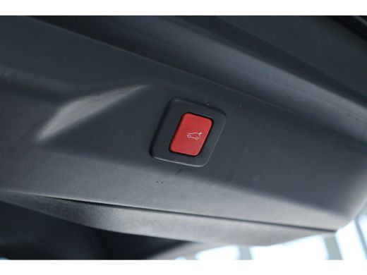 Peugeot 3008 1.2 Hybrid 145 GT | Cruise Control | Alcantara | Keyless | Elektr. Klep | Massage | Memory | Stoe... ActivLease financial lease