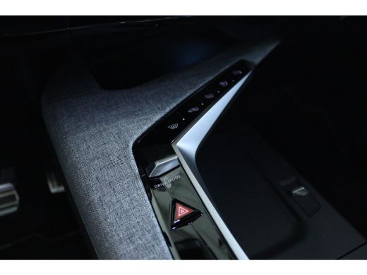Peugeot 3008 1.2 Hybrid 145 GT | Cruise Control | Alcantara | Keyless | Elektr. Klep | Massage | Memory | Stoe... ActivLease financial lease