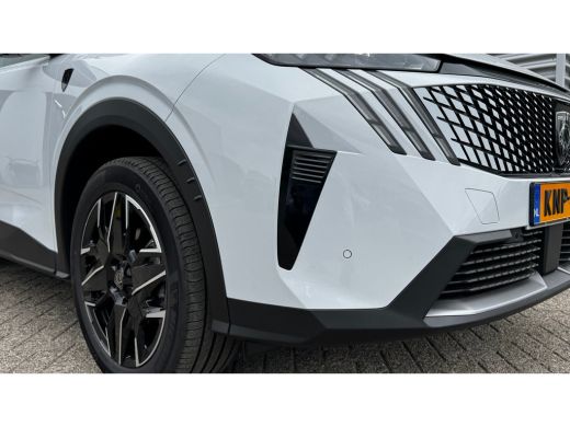 Peugeot 3008 1.2 HYBRID 145PK GT AUTOMAAT / NAVI / LEDER / CLIMA / LED / PDC / 19" LMV / ALCANTARA / CAMERA / ... ActivLease financial lease