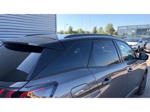 Peugeot 3008 1.2 PURETECH 130PK GT PACK AUTOMAAT / NAVI / LEDER / CLIMA / PDC / 19" LMV / CAMERA / BLACK PACK ... ActivLease financial lease