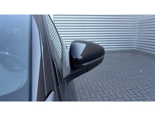 Peugeot 3008 1.2 PURETECH 130PK GT PACK AUTOMAAT / NAVI / LEDER / CLIMA / PDC / 19" LMV / CAMERA / BLACK PACK ... ActivLease financial lease