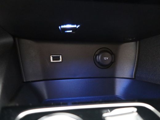 Peugeot 3008 1.2 PureTech GT | Automaat | Adap. cruise | Clima | Elek. klep | Camera | Navi | Carplay | ActivLease financial lease
