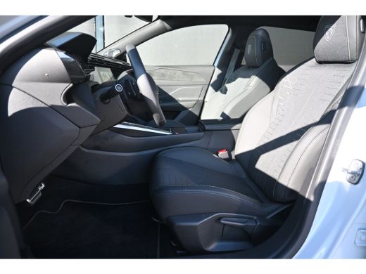 Peugeot 308 SW 1.6 Plug-in Hybrid 195 GT tot 8 Jaar Garantie | Schuif-/Kanteldak | Navigatie | 360 Camera | C... ActivLease financial lease
