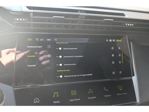 Peugeot 308 SW 1.6 Plug-in Hybrid 195 GT tot 8 Jaar Garantie | Schuif-/Kanteldak | Navigatie | 360 Camera | C... ActivLease financial lease