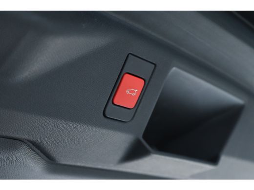 Peugeot 5008 1.2 Hybrid 145 GT 7p | Cruise Control | Stoel+Stuurverwarming | Camera | Keyless | MATRIX | Carpl... ActivLease financial lease