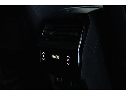 Peugeot 5008 1.2 Hybrid 145 GT 7p | Cruise Control | Stoel+Stuurverwarming | Camera | Keyless | MATRIX | Carpl... ActivLease financial lease