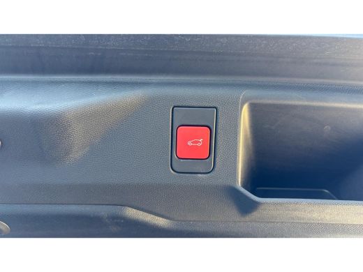 Peugeot 5008 1.2 HYBRID 145PK 7-ZITS GT AUTOMAAT / NAVI / LEDER / CLIMA / FULL-LED / 19" LMV / KEYLESS / CAMER... ActivLease financial lease