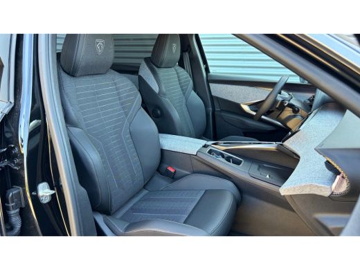 Peugeot 5008 1.2 HYBRID 145PK 7-ZITS GT AUTOMAAT / NAVI / LEDER / CLIMA / FULL-LED / 19" LMV / KEYLESS / CAMER... ActivLease financial lease