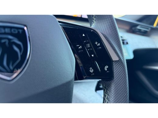 Peugeot 5008 1.2 HYBRID 145PK 7-ZITS GT AUTOMAAT / NAVI / LEDER / CLIMA / FULL-LED / 19" LMV / KEYLESS / CAMER... ActivLease financial lease