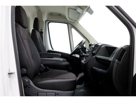 Peugeot Boxer 335 2.2 BlueHDi 140pk L2H1 Premium Airco/Navi/2x Schuifdeur 04-2021 ActivLease financial lease