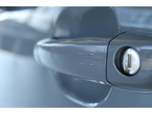 Peugeot e-2008 EV GT 54 kWh | Cruise Control | Camera | Keyless | Carplay | Climate | LED | Sfeerverlichting ActivLease financial lease