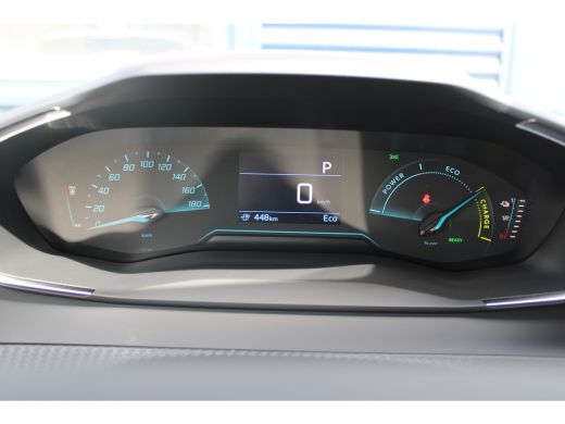 Peugeot e-208 Business, (2025-H0) 51 kWh | CAMERA | NAVI | DRAADLOOS CARPLAY | KEYLESS START | SENSOREN VOOR EN... ActivLease financial lease