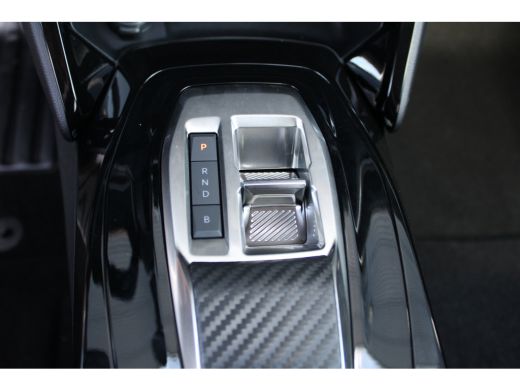 Peugeot e-208 Business, (2025-H0) 51 kWh | CAMERA | NAVI | DRAADLOOS CARPLAY | KEYLESS START | SENSOREN VOOR EN... ActivLease financial lease