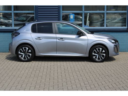 Peugeot e-208 Business, (2025-H0) 51 kWh | CAMERA | NAVI | DRAADLOOS CARPLAY | KEYLESS START | SENSOREN VOOR EN... ActivLease financial lease