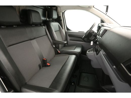 Peugeot e-Expert Opel Vivaro-e L2H1 Innovation 75 kWh | Snelladen | SOH 89% | Clima | Cruise | Carplay | 3 Zits | ... ActivLease financial lease