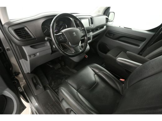 Peugeot Expert 2.0 BlueHDI 145PK L2H1 | Automaat | Airco | Cruise | Camera | Carplay | Parkeersens. ActivLease financial lease
