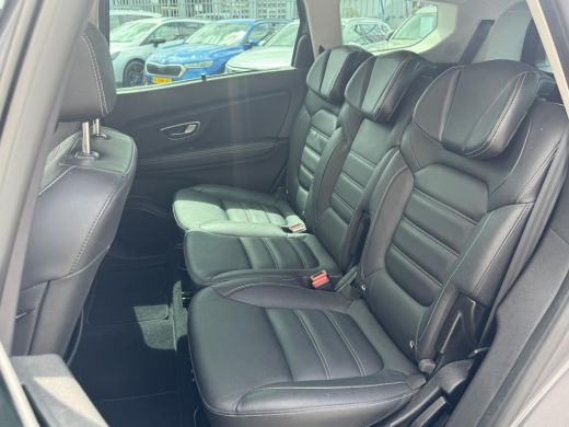 Renault Grand Sc&eacute;nic 1.3 TCe 160PK Executive 7p. NL-AUTO | TREKHAAK | LEDER | ActivLease financial lease