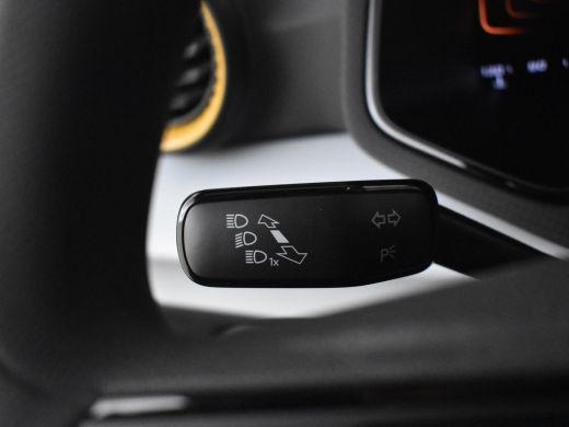 Seat Arona Reference | Cruise Control | Parkeersensoren achter | Rijstrookbehoudassistent (Lane Assist) ActivLease financial lease