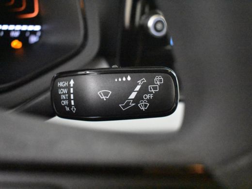 Seat Arona Reference | Cruise Control | Parkeersensoren achter | Rijstrookbehoudassistent (Lane Assist) ActivLease financial lease