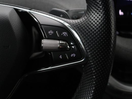 Skoda Enyaq iV | SOH 92.1% | Trekhaak | Stuur/stoel verwarming | Half Leder | Cruise control | Camera | Carplay ... ActivLease financial lease