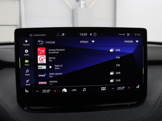 Skoda Enyaq iV | SOH 92.1% | Trekhaak | Stuur/stoel verwarming | Half Leder | Cruise control | Camera | Carplay ... ActivLease financial lease
