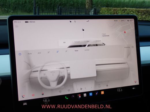 Tesla Model Y Long Range AWD 75kWh 90%SOH TREKHAAK + 20-INCH / PREMIUM-WHITE INTERIEUR ActivLease financial lease