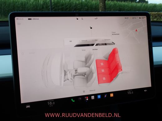 Tesla Model Y Long Range AWD 75kWh 90%SOH TREKHAAK + 20-INCH / PREMIUM-WHITE INTERIEUR ActivLease financial lease