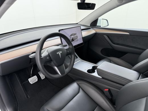 Tesla Model Y Performance AWD 75 kWh VAN:43.900,- VOOR:40.877,- UW HERFSTVOORDEEL:3.023,- SOH 94% | AFN. TREKHA... ActivLease financial lease