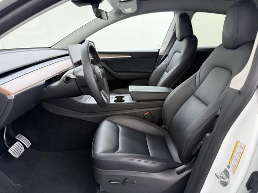 Tesla Model Y Performance AWD 75 kWh VAN:43.900,- VOOR:40.877,- UW HERFSTVOORDEEL:3.023,- SOH 94% | AFN. TREKHA... ActivLease financial lease