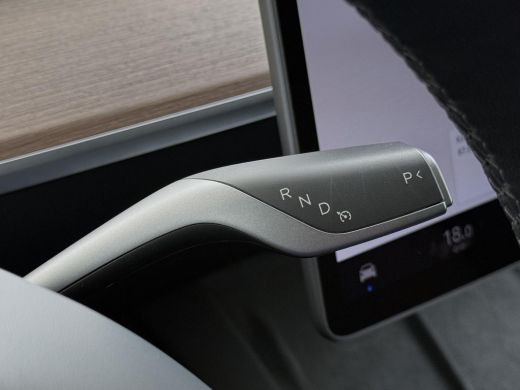 Tesla Model Y Performance AWD 75 kWh VAN:43.900,- VOOR:40.877,- UW HERFSTVOORDEEL:3.023,- SOH 94% | AFN. TREKHA... ActivLease financial lease