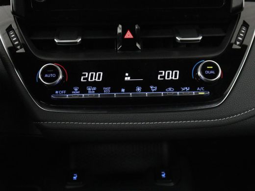 Toyota Corolla 1.8 Hybrid Active | Stoelverwarming | Adaptive cruise | Camera | Navigatie | Parkeerhulp | Blueto... ActivLease financial lease