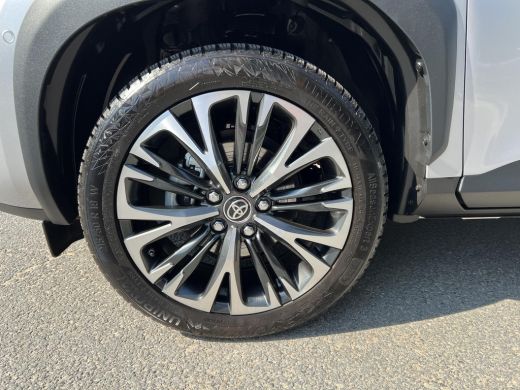 Toyota Yaris Cross 1.5 Hybrid AWD 130 Launch Edition ActivLease financial lease