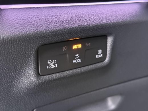 Volkswagen Tayron 1.5 eHybrid Elegance STOEL- & STUURWIELVERWARMING | IQ LED | ELEK. TREKHAAK | 360&deg; CAMERA | BLIND... ActivLease financial lease