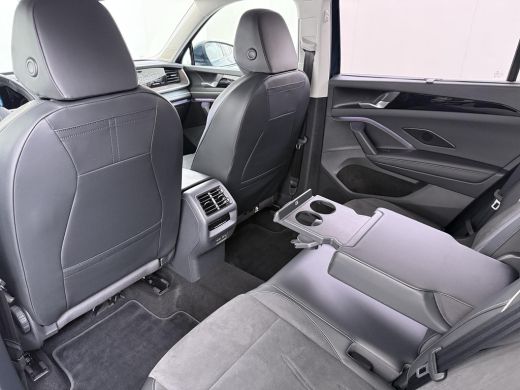 Volkswagen Tayron 1.5 eHybrid Elegance STOEL- & STUURWIELVERWARMING | IQ LED | ELEK. TREKHAAK | 360&deg; CAMERA | BLIND... ActivLease financial lease