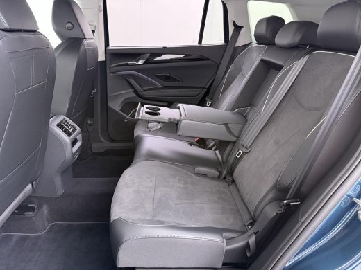 Volkswagen Tayron 1.5 eHybrid Elegance STOEL- & STUURWIELVERWARMING | IQ LED | ELEK. TREKHAAK | 360&deg; CAMERA | BLIND... ActivLease financial lease