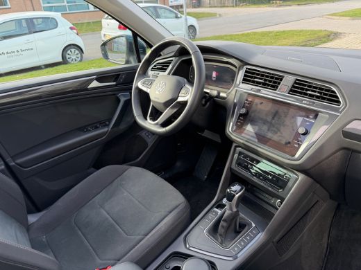 Volkswagen Tiguan 1.4 TSI eHybrid Pano | Wegklapbare Trekhaak ActivLease financial lease