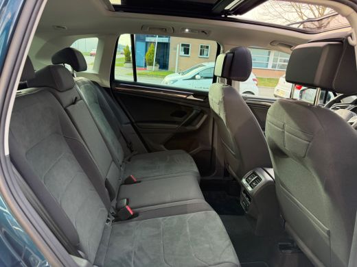 Volkswagen Tiguan 1.4 TSI eHybrid Pano | Wegklapbare Trekhaak ActivLease financial lease