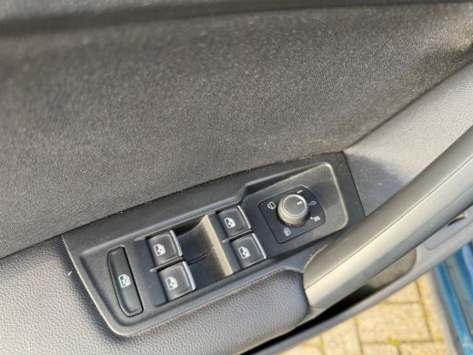 Volkswagen Tiguan 1.4 TSI eHybrid Pano | Wegklapbare Trekhaak ActivLease financial lease