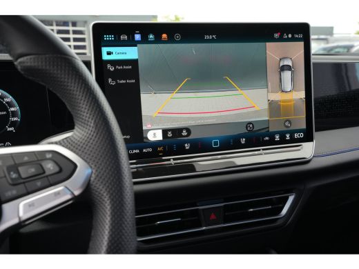 Volkswagen Tiguan 1.5 eHybrid R-Line Edition Harman Kardon | Head-Up | Panorama | 360 Camera | Leer | ActivLease financial lease