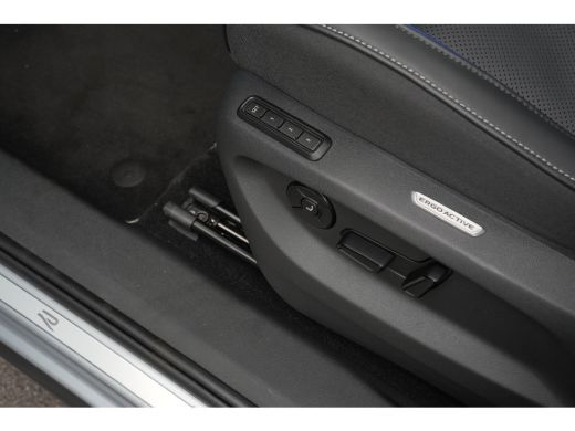 Volkswagen Tiguan 1.5 eHybrid R-Line Edition Harman Kardon | Head-Up | Panorama | 360 Camera | Leer | ActivLease financial lease