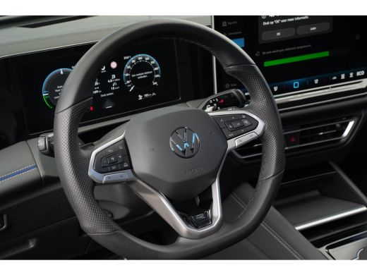 Volkswagen Tiguan 1.5 eHybrid R-Line Edition Harman Kardon | Head-Up | Panorama | 360 Camera | Leer | ActivLease financial lease