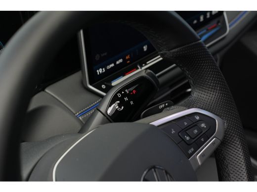 Volkswagen Tiguan 1.5 eHybrid R-Line Edition Harman Kardon | Head-Up | Panorama | 360 Camera | Leer | ActivLease financial lease