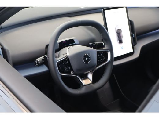 Volvo  EX30 P5 Long Range 272PK Plus Black Edition Europa 69 kWh | Advanced Sensing Technology | Cruise contr... ActivLease financial lease