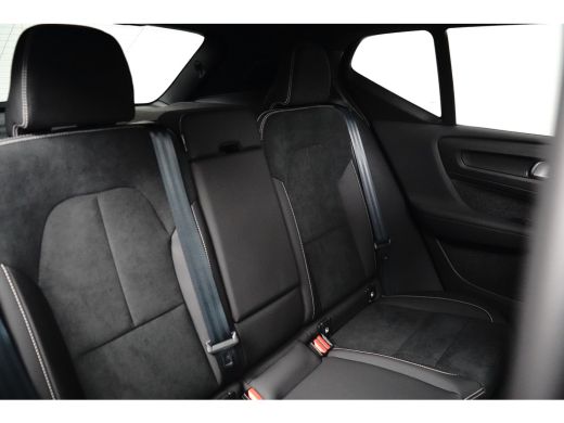 Volvo  EX40 Single Motor Extended Range Ultra Black Ed. 82 kWh | Pixel Led | Panodak | Nubuck | 360 ActivLease financial lease