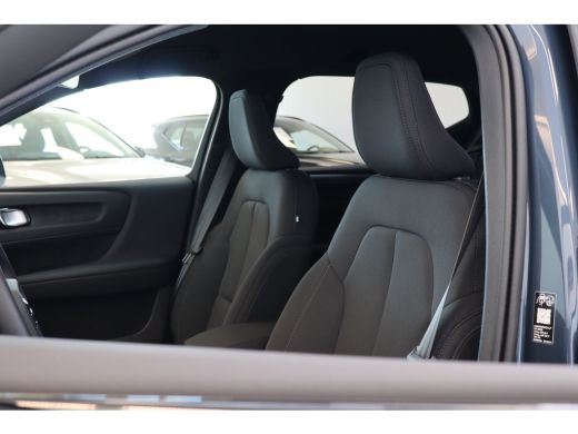 Volvo  EX40 238PK Single Plus Europe 70 kWh | All seasonbanden | Apple Carplay | Comfortstoel(en) ActivLease financial lease