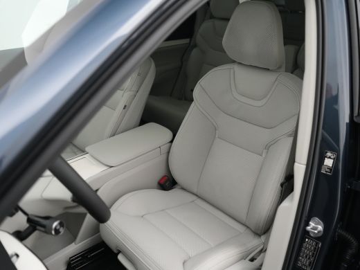 Volvo  EX90 Twin Motor Performance Ultra Exec. Ed. 6p. 800V | 22" 5-Y-spaaks Glossy Black Diamond, gesmeed | ... ActivLease financial lease